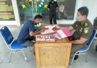 Polsek Abepura Serahkan Berkas Tahap I MR Pelaku Penganiayaan Ke Jpu