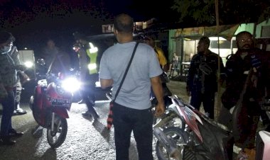 Gelar Razia, Polsek Muaratami jaring Lima Kendaraan Dan Belasan Botol Miras 
