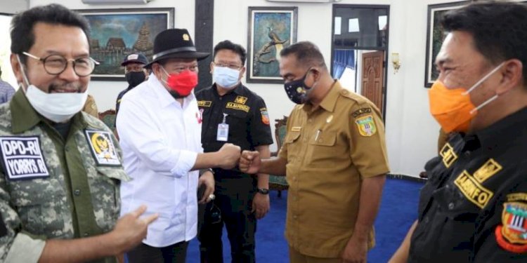 Ketua DPD RI saat kunjungan kerja ke Papua/Ist