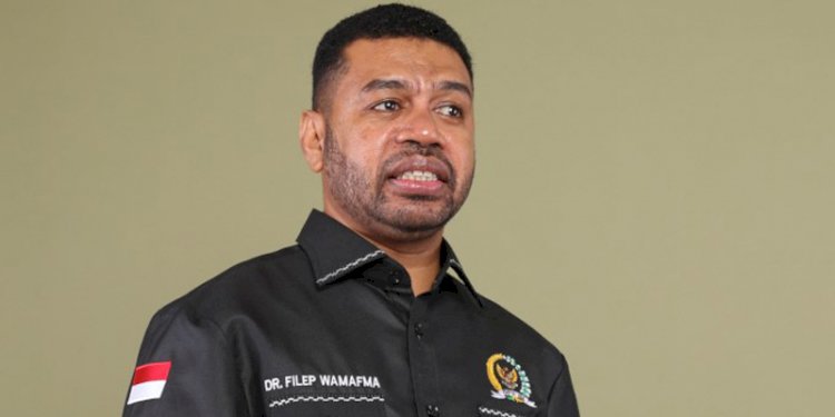 Anggota DPD RI asal Papua Barat, Dr. Filep Wamafma/Ist