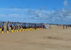 Laksanakan Program Kampung Bahari Nusantara, Lantamal XI Merauke Bersihkan Pantai Lampu Satu