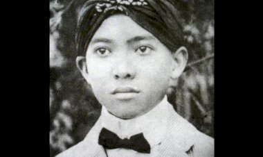 Mengenang Ideologi Soekarno Muda