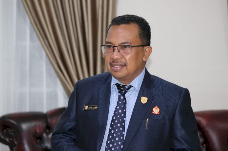 Ketua DPRD Kabupaten Merauke, Benny Latumahina