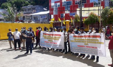 Tuntutan Keluarga, Yansen Tinal di Minta Dampingi Lukas Enembe