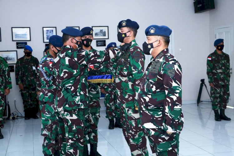 Prosesi Serah terima jabatan komandan pangkalan utama angkatan udara Johanes Abraham Dimara. Jumat (30/7)