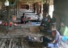 Babinsa Koramil Agats HimabaunWarga Jaga Kesehatan Dan Lestarikan Budaya Lokal