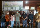 Dukung BUMDES Bokem, PJKR Unmus Siap Olah Sampah Plastik Menjadi Balok Dan Papan
