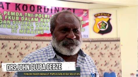 Drs. Jhon Gluba Gebze, Tokoh Masyarakat Papua Selatan/ Humas Polres Merauke