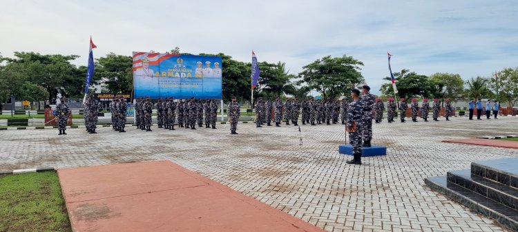 Upacara Hari Armada Republik Indonesia di Lapangan Mako Lantamal XI Merauke