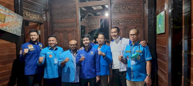 Ket: Foto DPD KNPI Papua bersama petinggi DPP KNPI di Malang, Jawa Timur saat Rapimpurnas