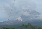 Status Siaga, Gunung Semeru Kembali Muntahkan Awan Panas Guguran Sejauh 5 KM
