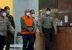 Walikota Bekasi Rahmat Effendi dan 8 Orang Lainnya Resmi Kenakan Rompi Oranye