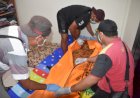 Seorang pria Ditemukan Gantung diri Dalam rumahnya di belakang Toko Varian Jayapura.