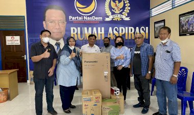 Datang Ke Merauke, Fauzun Nihayah Serahkan Bantuan ke 9 Titik