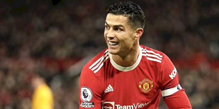 Cristiano Ronaldo menjadi kapten dalam laga Man United kontra Wolverhampton Wanderers di Old Trafford/Net