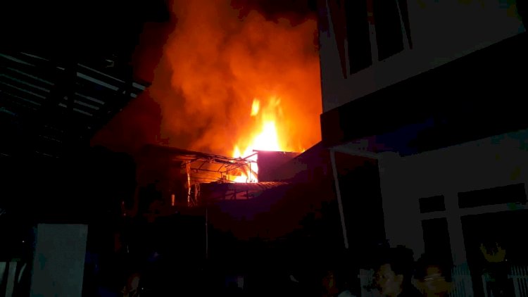 Kebakaran Perumahan Permata Indah abepura