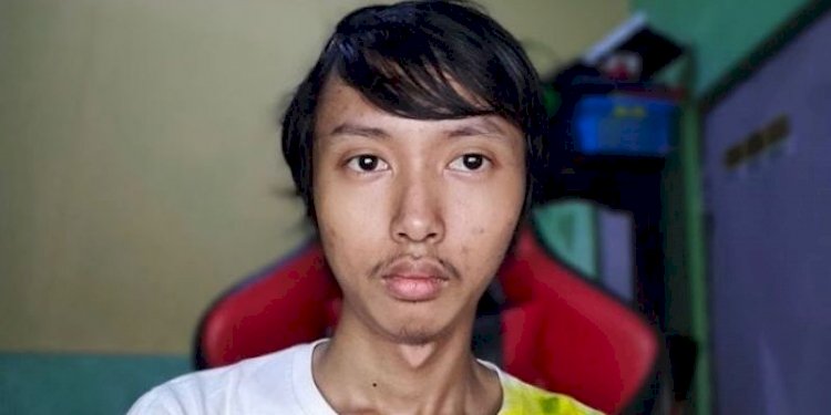 Ghozali, mahasiswa asal Semarang, Jawa Tengah yang berhasil menjual foto selfie dirinya dengan format NFT bernilai miliaran rupiah/Net
