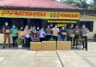 Apresiasi Tenaga Kesehatan yang Tergabung dalam Tim Vaksinasi Presisi, Kapolres Boven Digoel Berikan Doorprize