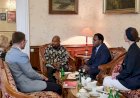Lukas Enembe Kagum Atas Program Beasiswa Dari Pemerintah Rusia Untuk Putra-Putra Asli Papua
