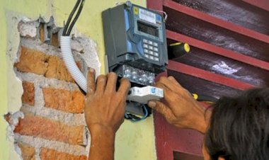 Menteri ESDM Buka Peluang Naikkan Tarif Listrik dan Pertalite