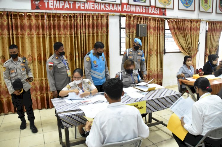 Proses Tahap Pemeriksaan Administrasi 