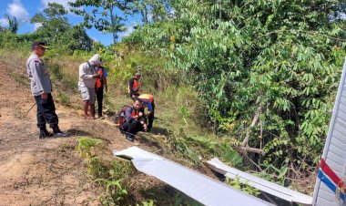 Pesawat AMA Jenis PK-RCQ Yang Mengalami Kecelakaan Di Senggi Berhasil Di Evakuasi Tim Gabungan
