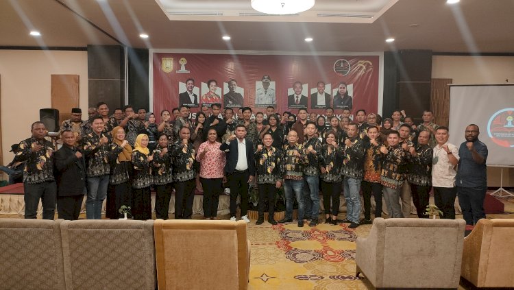 Foto Bersama DPC HIPMI Kota Jayapura Periode 2022-2025 Usai di Lantik 