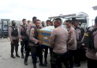 Tiba di Timika, Jenazah Korban Penembakan KKB di Serahkan Kepada Keluarga