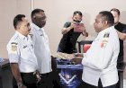 Bupati Boven Digoel Serahkan SK Plt Sekda dan Plt Kadis PUPR