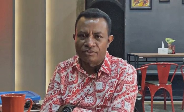 Ketua Tim Pemekaran Provinsi Papua Selatan/ Wakil Bupati Asmat, Thomas Epe Safanpo,ST 
