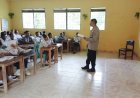 Kapolsek Mindiptana Berikan Sosialisasi Bahaya Narkoba Pada Pelajar SMP N 1 Mindiptana