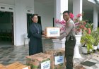 Polres Boven Digoel Serahkan Bantuan Pakaian Layak Untuk Masyarakat Ninati