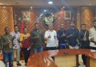 Audiensi di Kemenko Polhukam, Mahasiswa Minta Lukas Enembe Segera Ditangkap
