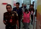 Rugikan Negara Rp.14.990 Millyar, Mantan Admitrasi Perum Bulog Wermas di Tahan Kejati Papua Barat