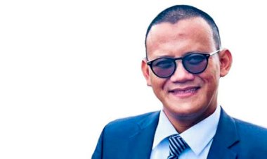 Penyataaan Pengerahan TNI untuk Jemput Lukas Enembe oleh KSP Moeldoko, Tidak Wajar dan di Luar Kewenangannya!
