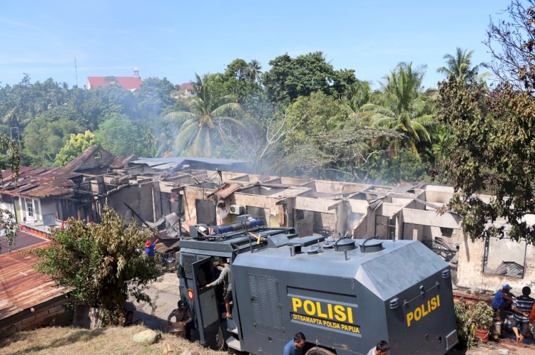 6 Unit Rumah Aspol Deplat di lahap sijago merah/ist