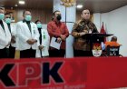 Selain Suap Rp 1 Miliar, Lukas Enembe Juga Terima Gratifikasi Rp 10 Miliar