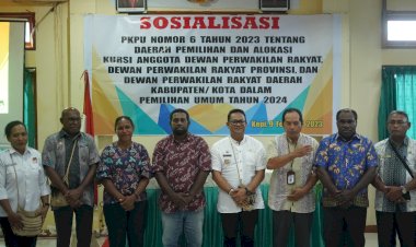 Pj Bupati Mappi Membuka Kegiatan Sosialisasi PKPU Yang di Gelar KPUD Kabupaten Mappi