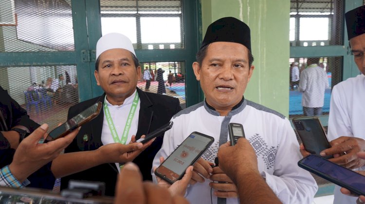 Ketua PC NU Kota Sorong, Mulyono dan ketua panitia 