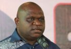 Natalius Pigai Khawatir Masyarakat Papua Terkena Imbas dari Status Siaga Tempur