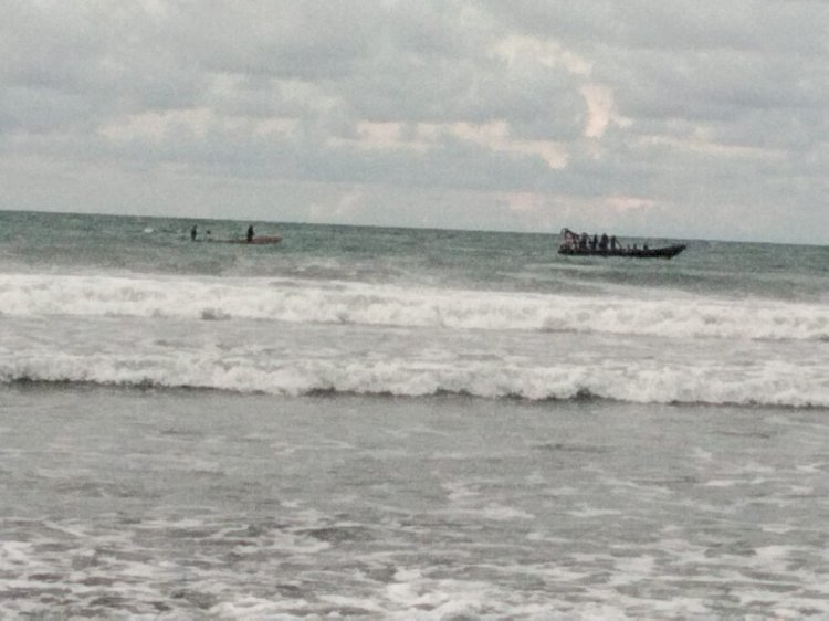 Terseret Arus Pantai Holtekamp 2 Korban Tenggelam, Tim SAR Masih Terus Melakukan Pencarian/ist