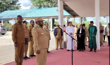Bupati Hengki Kukuhkan Pejabat Fungsional di Lingkungan Inspektorat Boven Digoel