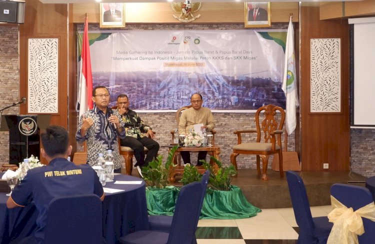 Akademisi dan praktisi migas, A. Rinto Purdyantoro dalam acara Media Gathering bp Indonesia dengan wartawan Papua Barat dan Papua Barat Daya, di Hotel Aston,  Manokwari, Papua Barat, Senin, 26 Juni 2023