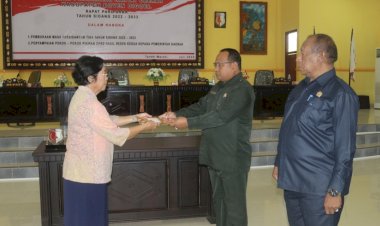 As I Hadiri Rapat Paripurna Penyampain Pokok Pikiran Hasil Reses DPRD Boven Digoel