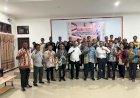 Pemkab Mappi lepas 16 Calon Mahasiswa Penerima Beasiswa ADIK