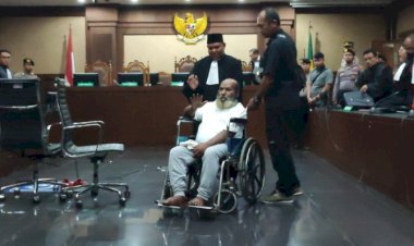 Lukas Enembe Menolak Vonis 8 Tahun Penjara dan Bayar Uang Pengganti Rp19,69 M