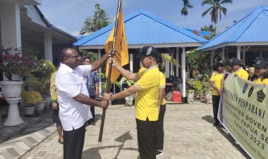 As III Setda Lepas Kontingen Boven Digoel Ikuti Pesparani Nasional di Jakarta