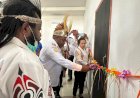Bupati Hengki Resmikan Studio Rekaman Digital Dewan Kesenian Boven Digoel
