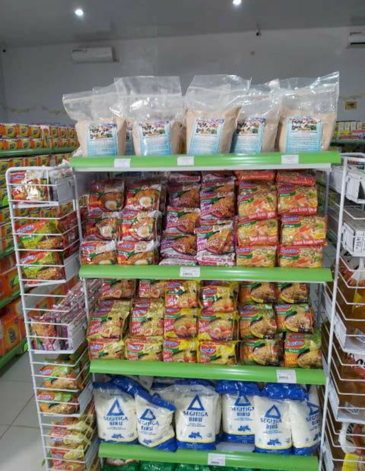 Produk Tepung sagu yang dijual pada salah satu modern market di kabupaten Merauke