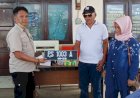 Bapak Samijan Jadi Pemilik Pertama Plat Nomor Wilayah Papua Selatan dengan Kode PS